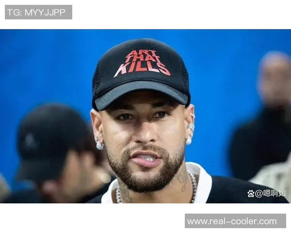 足球明星遭遇侵权事件曝光引发社会热议与法律关注